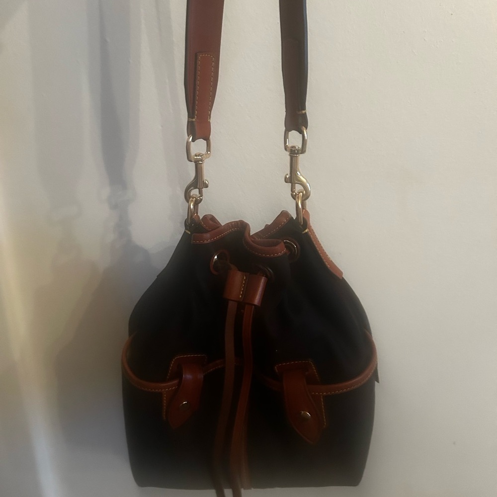 Dooney & Bourke Black Camden Wayfarer Drawstring Bag